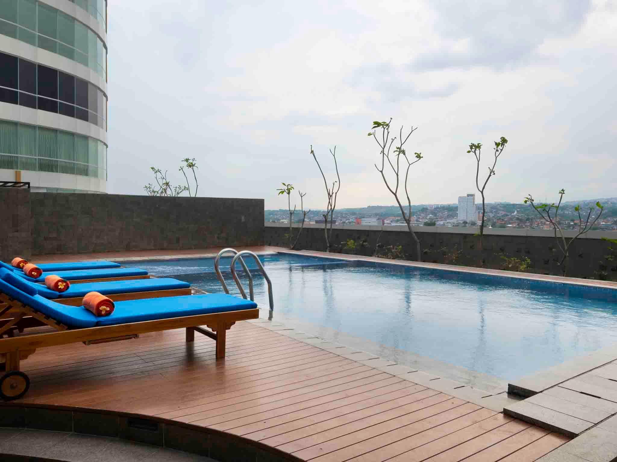 Harris Hotel Sentraland Σεμαράνγκ Εξωτερικό φωτογραφία